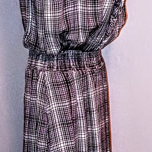 UNIVERSAL THREAD PLAID DRESS - Picture 6 of 10